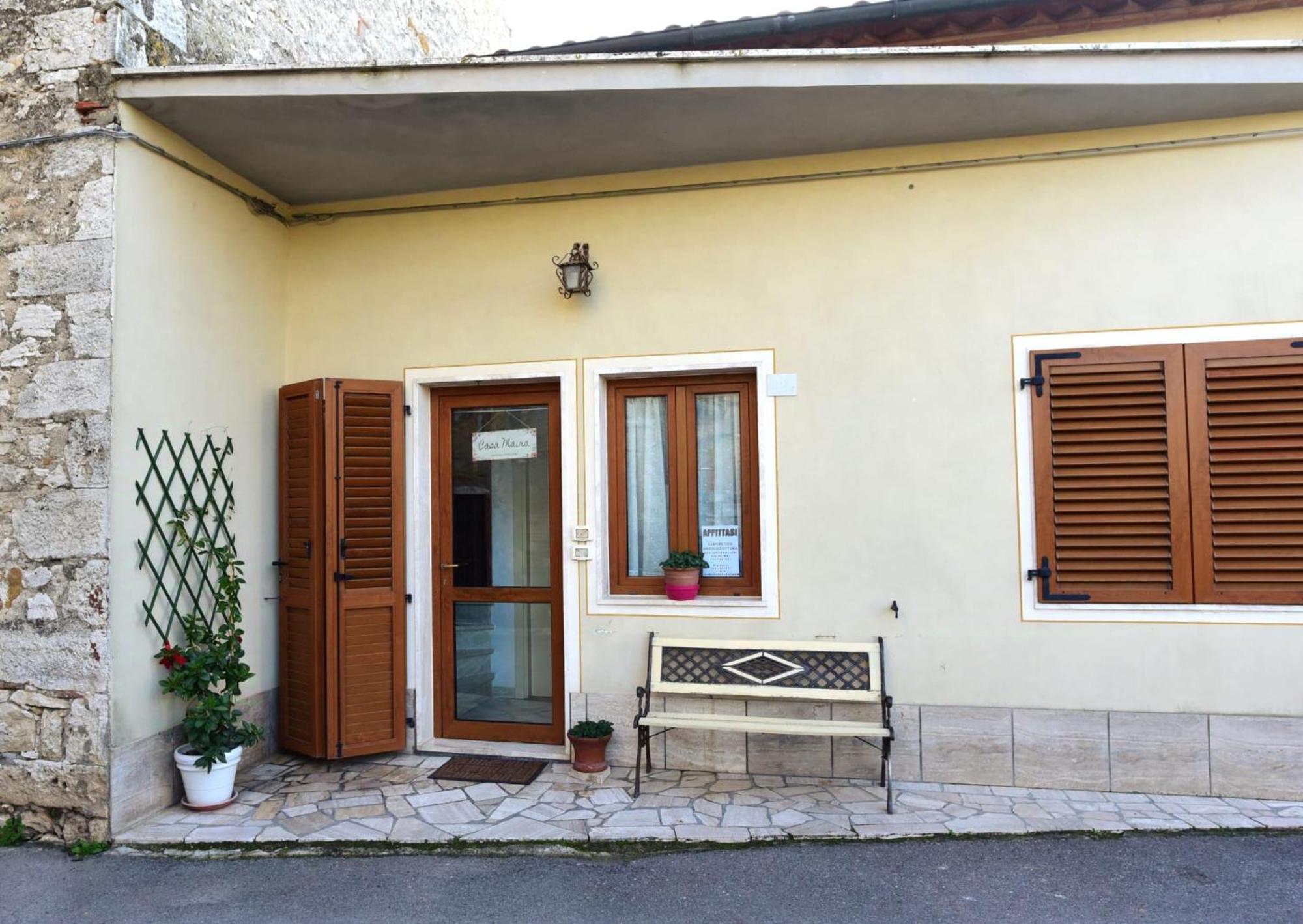 Casa Maira In Centro A Saturnia Villa Exterior photo